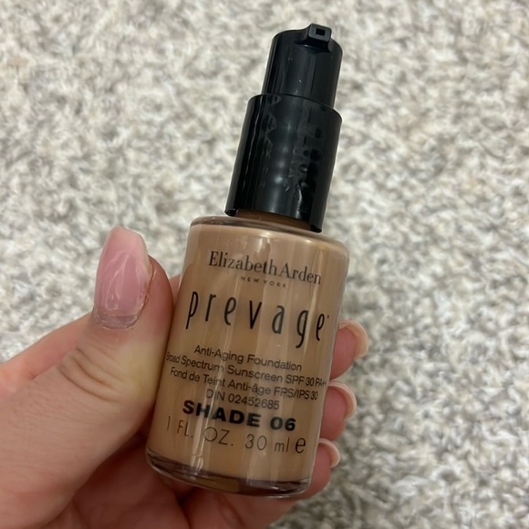 Elizabethh Arden Prevage Foundation - Picture 1 of 4